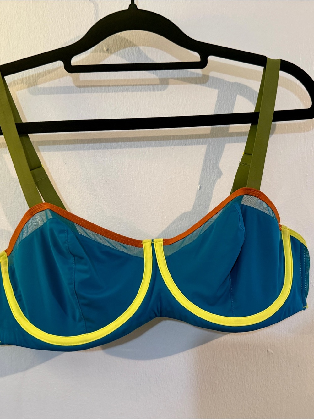 Parade Dream Balconette Underwire Bra Teal with Bright Color block Trim NWOT